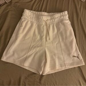 Beige Puma Shorts - Size Small
